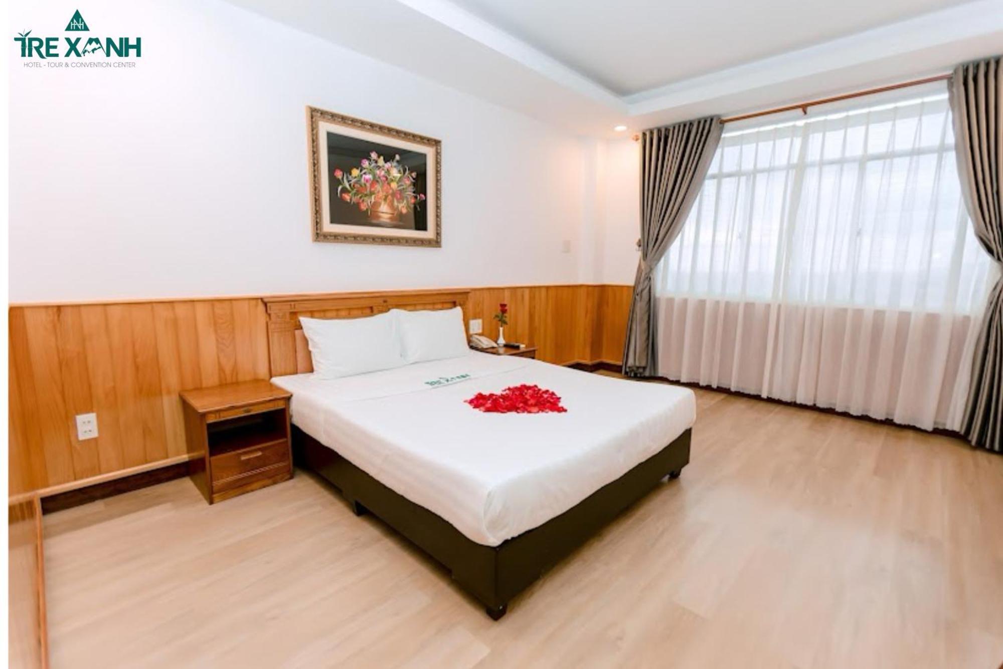 Tre Xanh Hotel Pleiku Extérieur photo