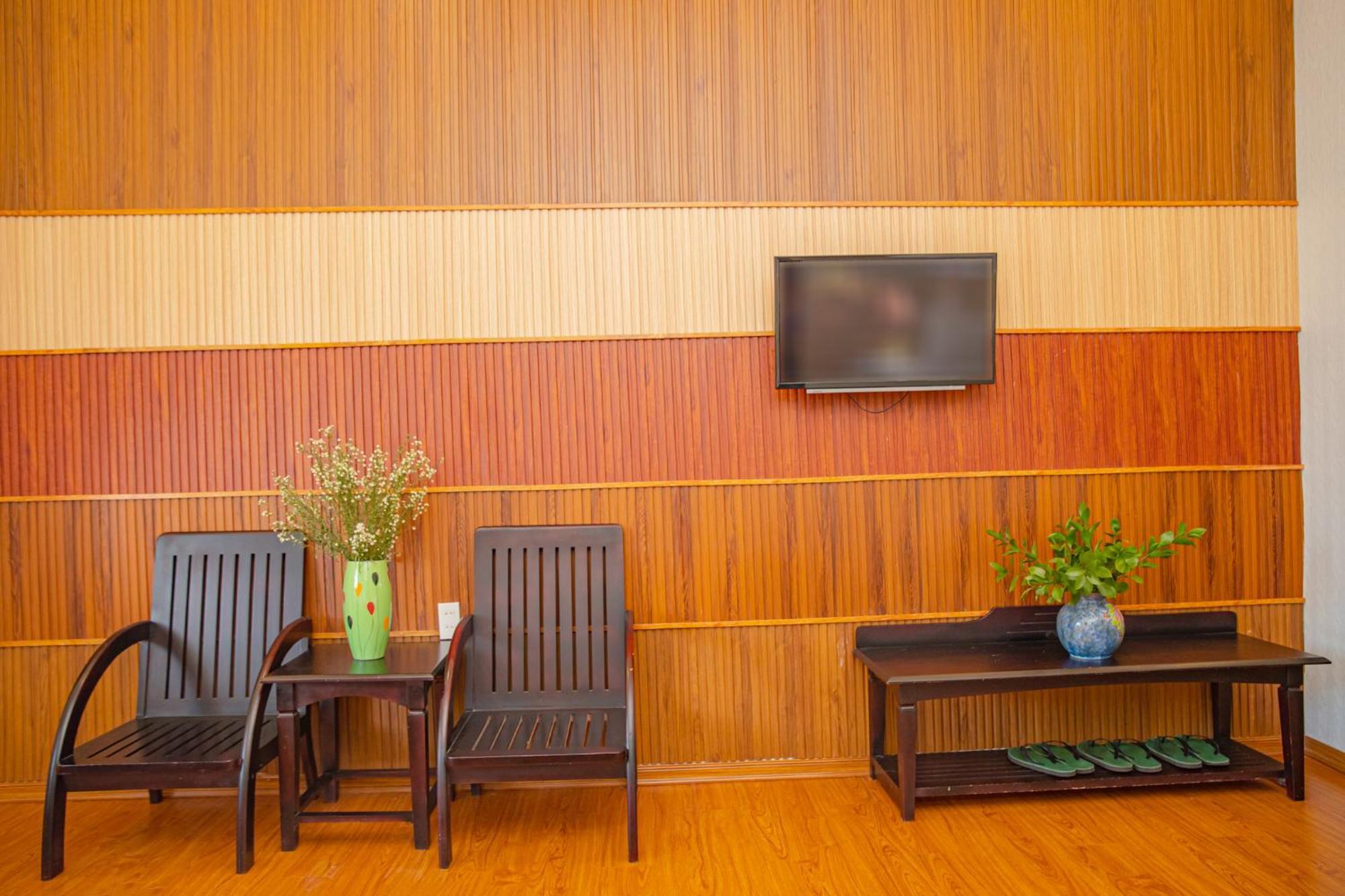 Tre Xanh Hotel Pleiku Extérieur photo