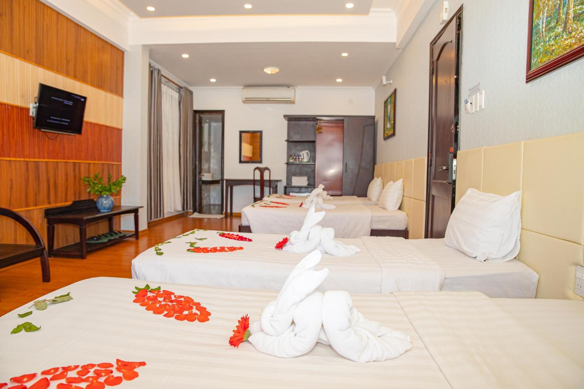 Tre Xanh Hotel Pleiku Extérieur photo