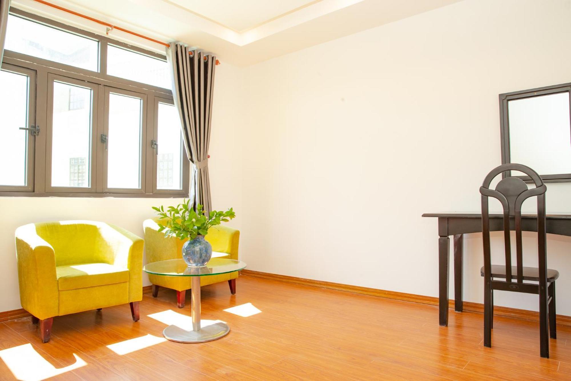 Tre Xanh Hotel Pleiku Extérieur photo