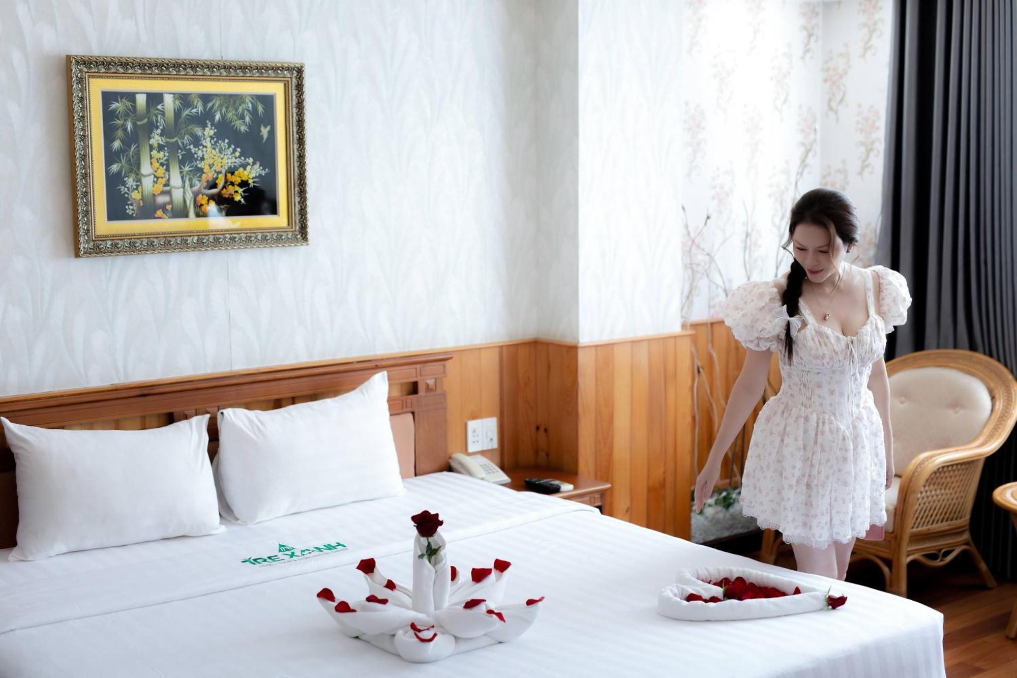 Tre Xanh Hotel Pleiku Extérieur photo