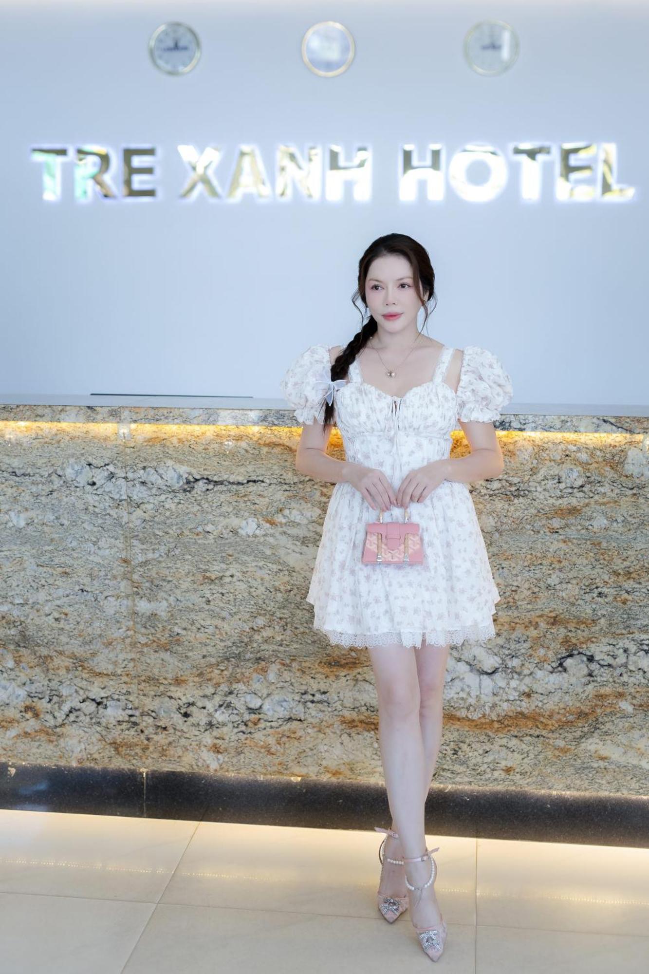 Tre Xanh Hotel Pleiku Extérieur photo