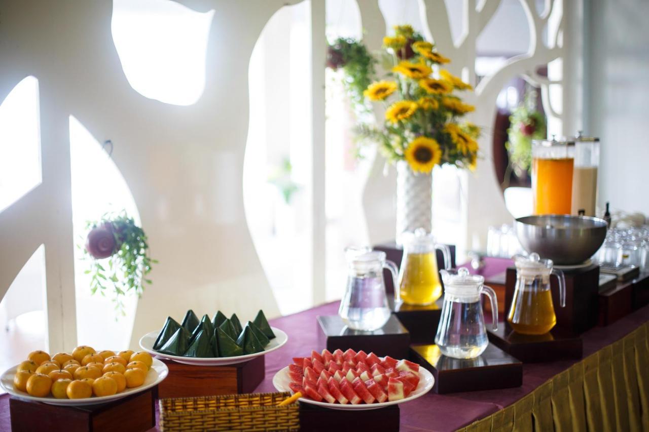Tre Xanh Hotel Pleiku Extérieur photo